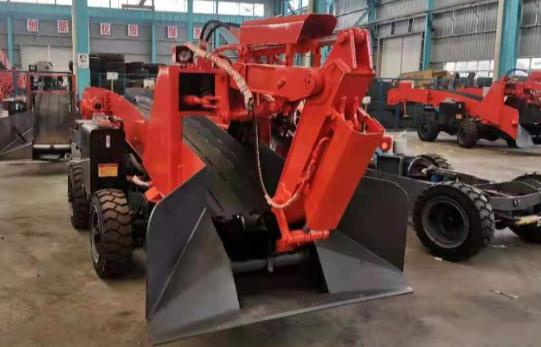 看看帥龍機(jī)電在這里分享的7個使用扒渣機(jī)設(shè)備的注意事項！