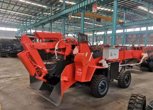 冬季在使用扒渣機(jī)的時(shí)候，要注意什么呢？