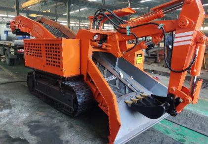 在操作礦用扒渣機(jī)的時(shí)候，要注意什么方面呢？