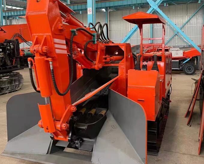 扒渣機(jī)為什么又被稱為挖掘式裝載機(jī)呢？